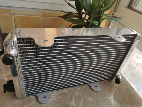 Radiator kart din aluminiu