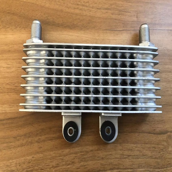 Radiator de ulei din aluminiu pentru motocicleta