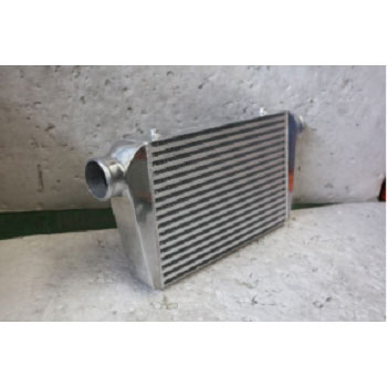 Intercooler din aluminiu pentru tuburi și aripioare